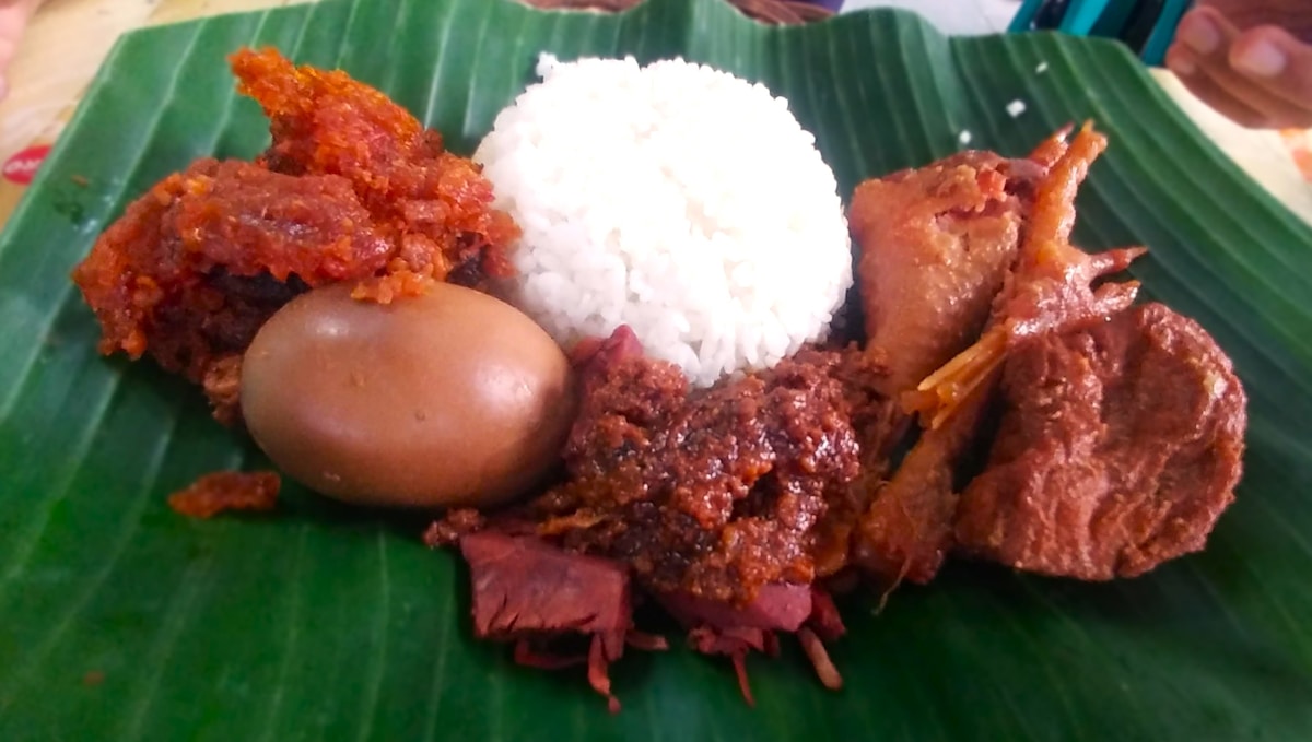 Gudeg jackfruit stew served on a banana leaf, Yogyakarta, Java, Indonesia