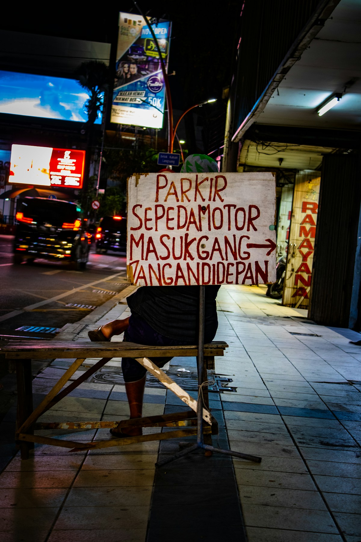 Motorcycle parking signage in Bahasa Indonesia, Surabaya, Indonesia